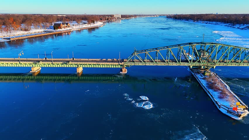 Grosse Ile, swing bridge, connects island of Grosse Ile, to mainland Michigan, USA