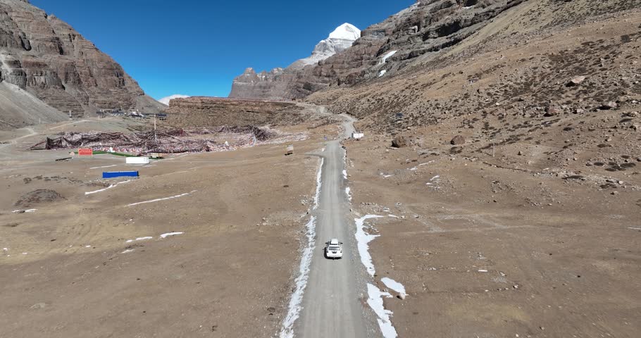 Drive offroad car to visit the mount Kailash in tibet, China
