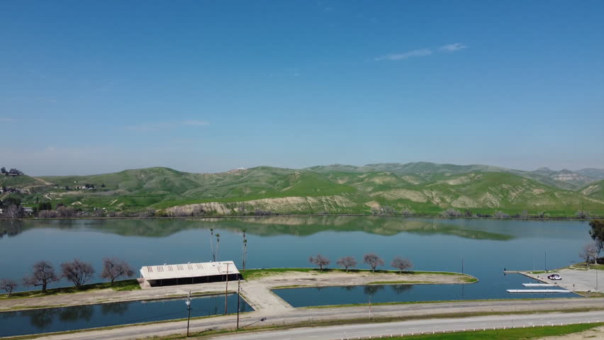 Bakersfield lake california in park 