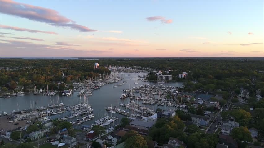 Marina Of Safe Harbor Eastport Yacht Center In The Eastport Neighborhood Of Annapolis, Maryland, USA. Aerial Ascending Shot