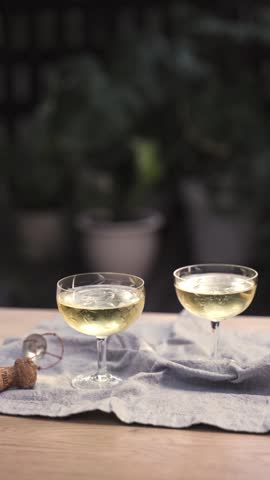 wine, glasses, table, outdoor, drink