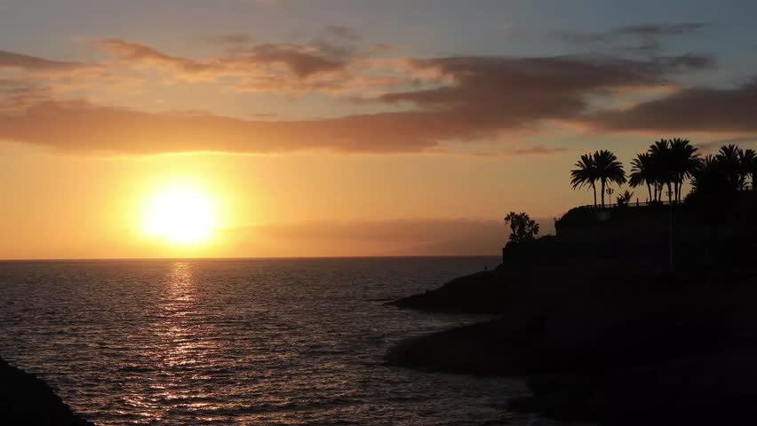beautiful scenery sunset over ocean