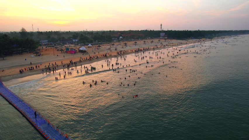 Malpe, Udupi, Karnataka, India - 11 January 2024
Malpe, Beach Floating Bridge, Malpe, Udupi