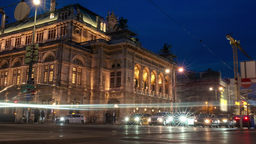 Timelapse Vienna Opera at night. Travel to Austria