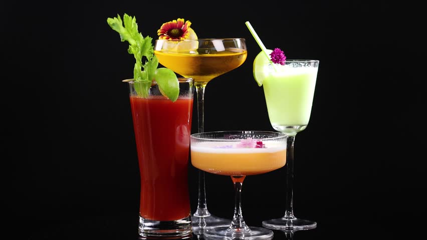 Cocktails, drinks, party, celebration, garnished drinks.