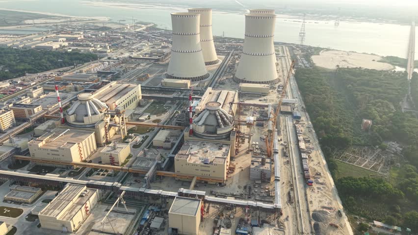 Nuclear power plant with cooling towers and complex