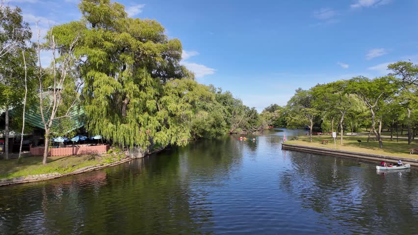 Scenic view of Toronto Islands waterfront landscape