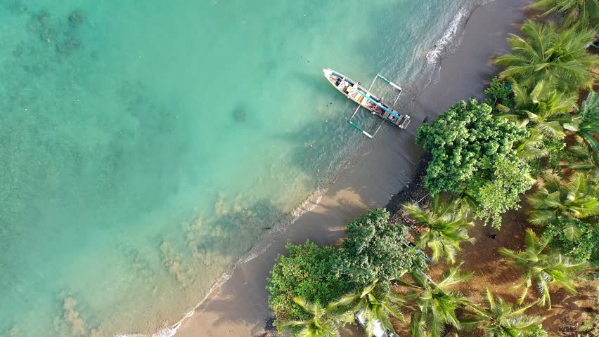 beatiful mornng in the beach

