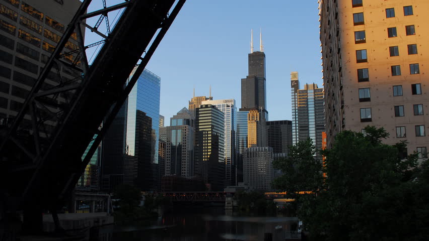 Chicago on the river time lapse