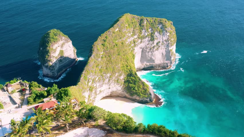 4k Aerial Drone Kelingking Beach Bali