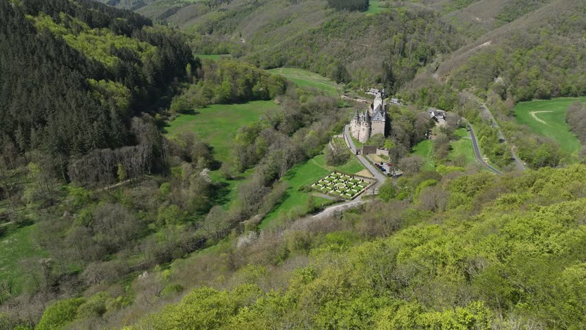 Aerial view of Bürresheim Castle, municipality of Sankt Johann, Rhineland-Palatinate, Mayen, Germany