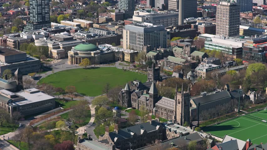 University of Toronto campus revealing King