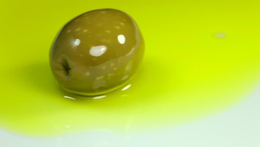 Olive hosed with olive oil prores