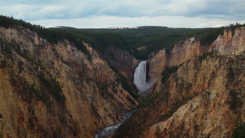 Inspiration Point North Rim Drive Grand Canyon of the Yellowstone cascading waterfalls Yellowstone National Park Wyoming USA Red Rock Point Lookout Point nature landscape windy cloudy afternoon wind