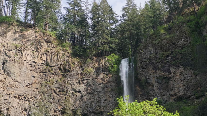 Columbia River Gorge, Oregon, USA - 04.28.2026: Multnomah Falls from Multnomah Creek Bridge