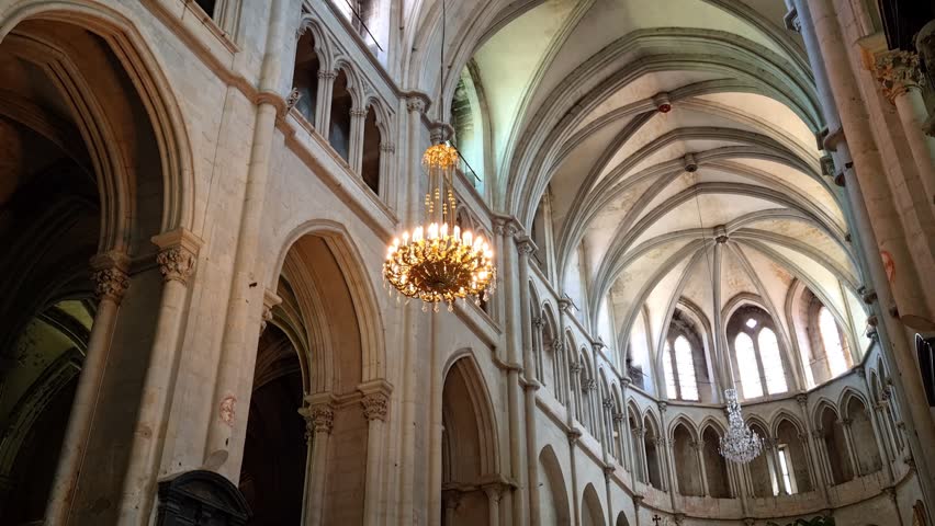 The Abbatiale de Saint-Antoine-l