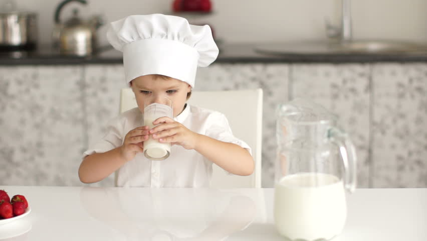 Child drinks milk tasty
