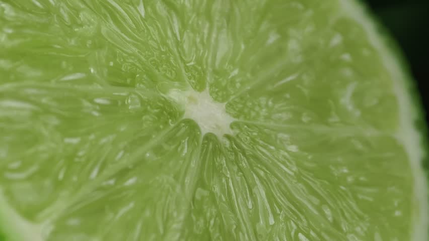 Close-up of a lime slice