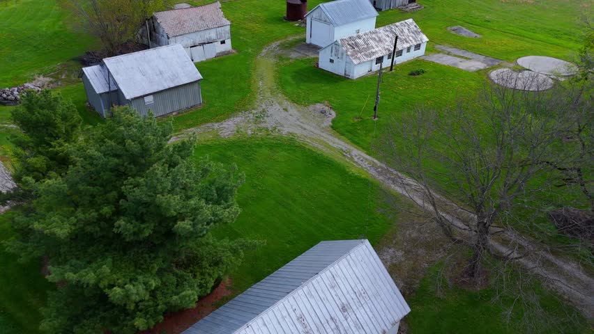 Rural homes bordering hyperscale data center in New Albany, Ohio, USA