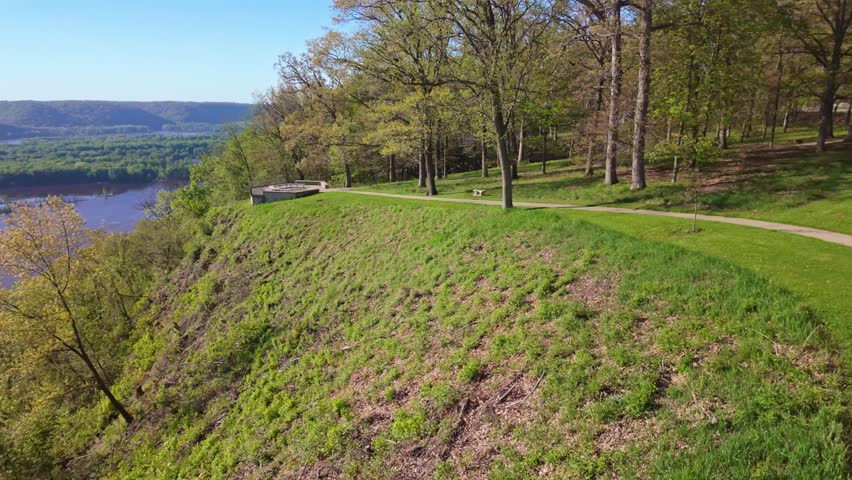Pikes Peak Scenic Overlook Above Mississippi River in Iowa
