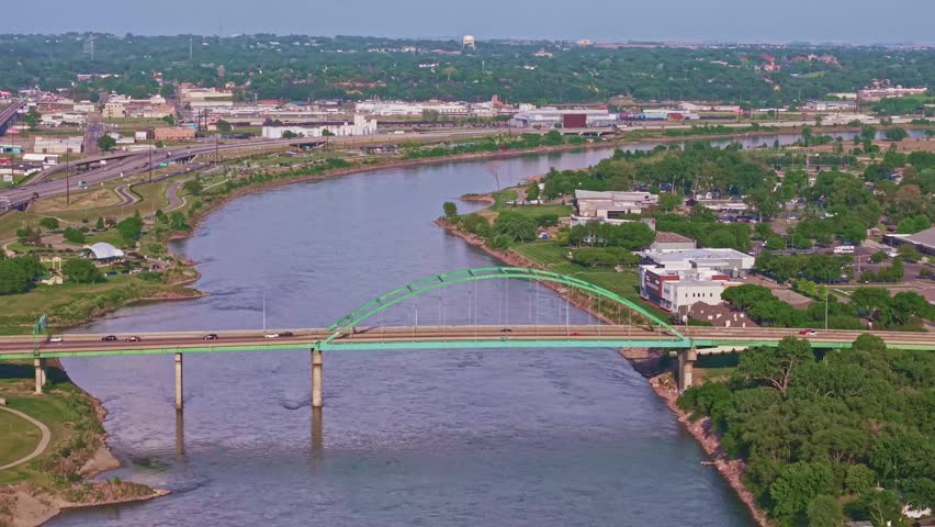 Scenic aerial view of Sioux City and Siouxland Veterans Memorial Bridge over the Missouri River