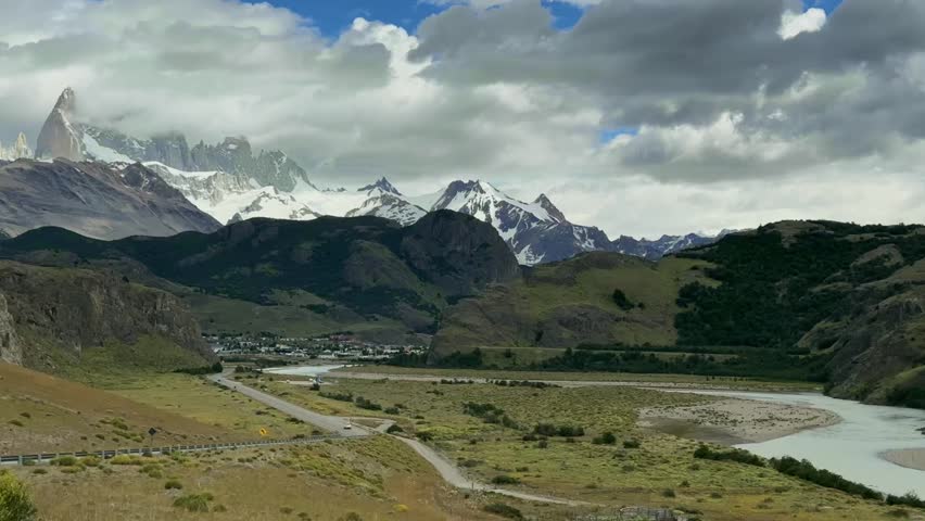 **El Chaltén** is a small mountain village in Argentine Patagonia, located within Los Glaciares National Park.
It is famous for its stunning landscapes, hiking trails, and views of Mount Fitz Roy.
Known as Argentina’s trekking capital, it attracts outdoor enthusiasts from all over the world.
