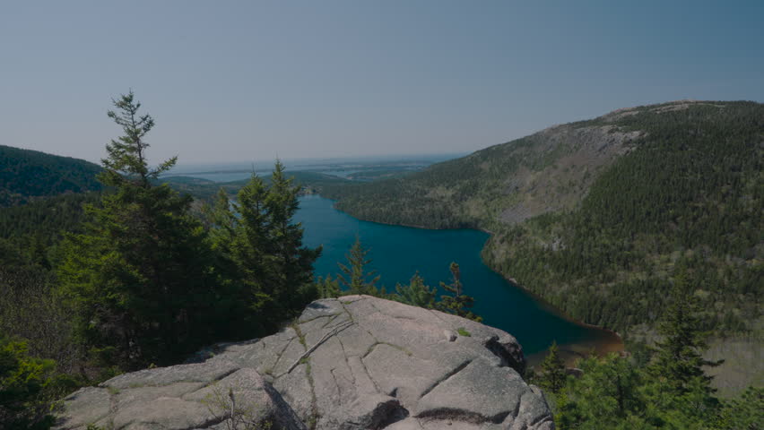 spectacular view of the mountains and lake in Maine