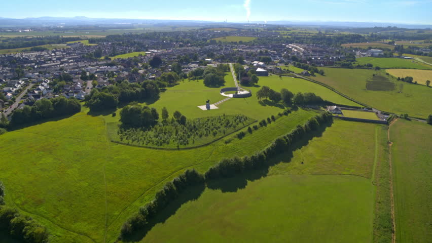 Stunning aerial footage revealing the landscape and monuments of the Battle of Bannockburn in Scotland