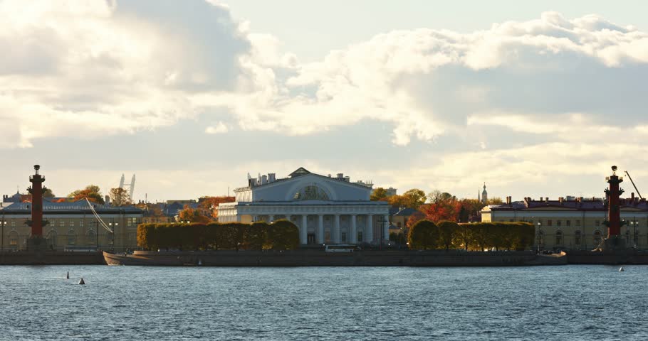 Russia, St.Petersburg, Old stock exchange building, pleasure boats in the Neva River at sunset, the drawbridge Palace, the cabinet of curiosities Museum, Rostral columns, shipyards