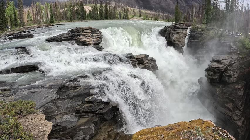 A shot of the powerful Athabasca Falls.
