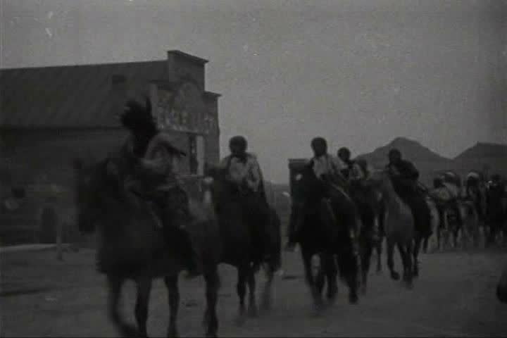 1910s - Sioux Indians populate the Badlands of South Dakota in 1919.