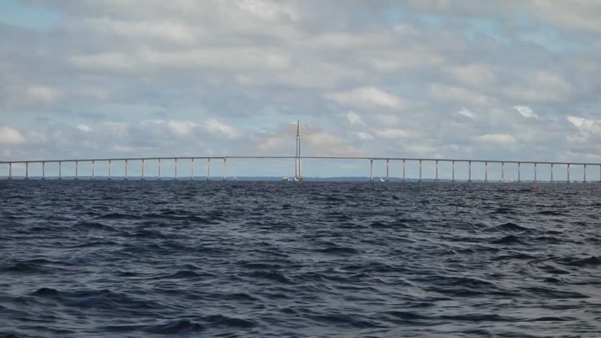 Rio Negro bridge connecting Manaus to the municipality of Iranduba, Amazonas, Brazil