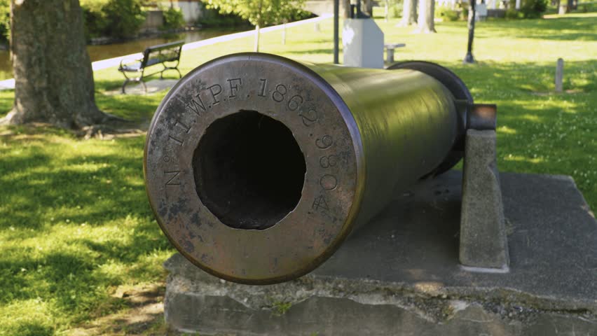 Close-up of a Civil War cannon in a park