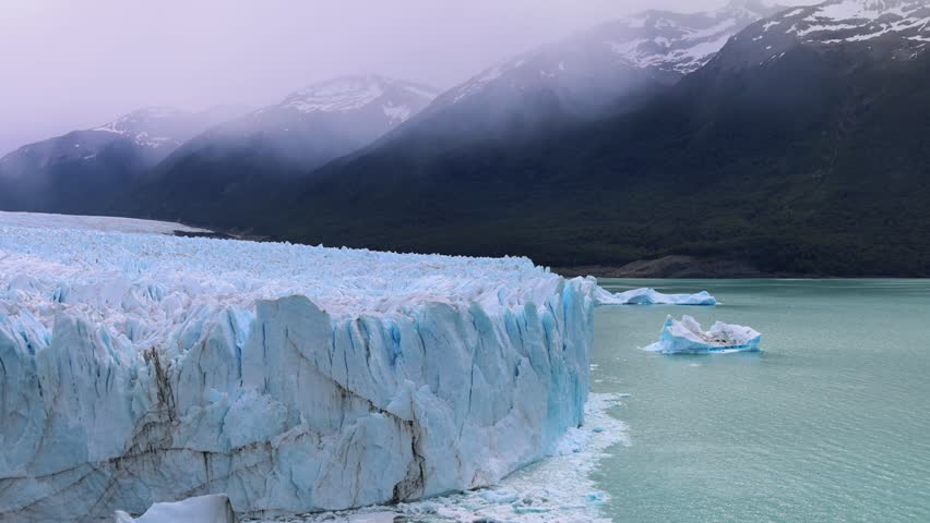Perito Moreno Glacier wall with mountains in El Calafate