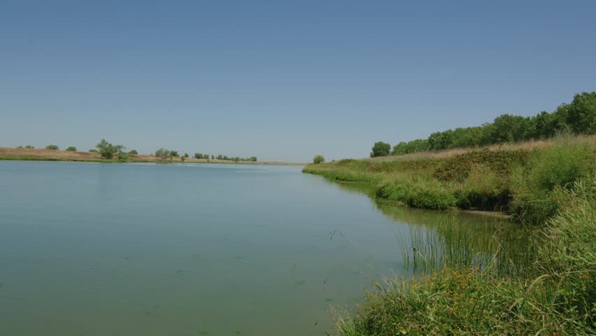 Calm waters of the West Sacramento Deep Water Ship Channel