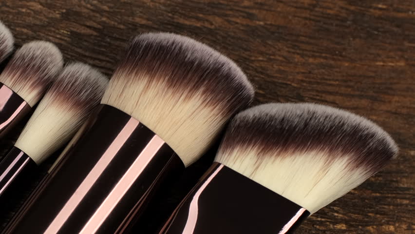 Zoom frame makeup Brushes, tools for making makeup 
