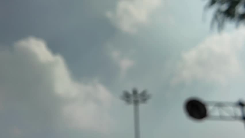 blurry cloud and sky in the ciity