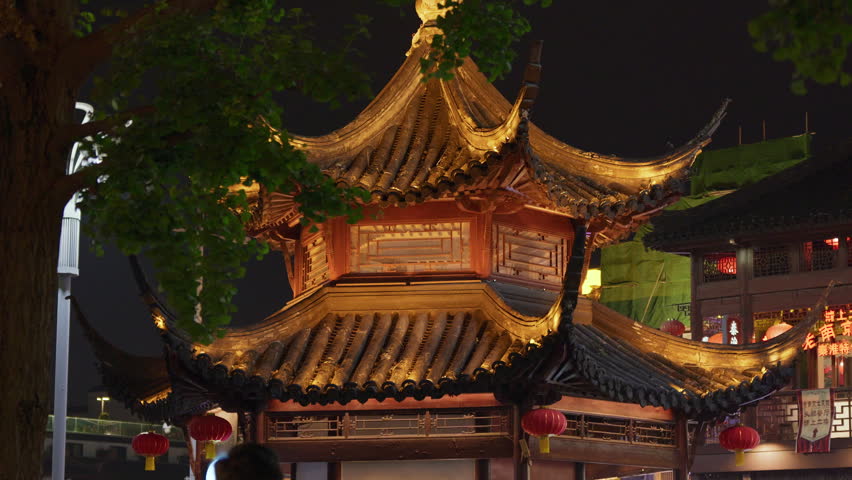 Traditional chinese building in the center of the city