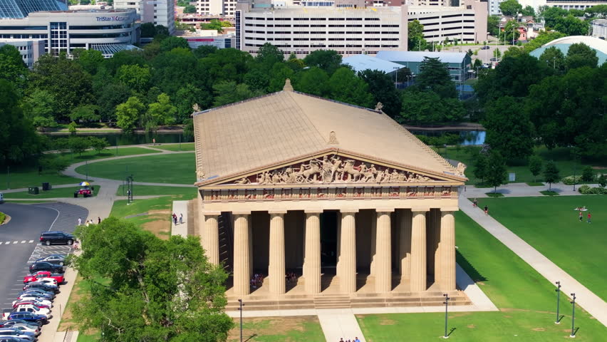 Majestic Parthenon in Nashville, Tennessee displaying timeless classical architecture, historic beauty and rich artistic heritage.