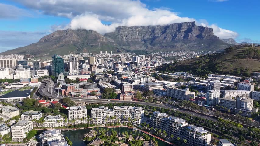 Table Mountain in Cape Town, South Africa – Iconic Mountain Landscape and City View in 4K