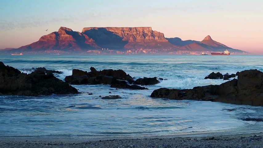 Table Mountain in Cape Town, South Africa – Iconic Mountain Landscape and City View in 4K