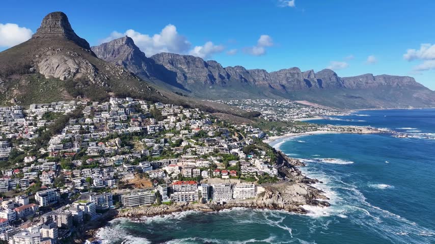 Table Mountain in Cape Town, South Africa – Iconic Mountain Landscape and City View in 4K