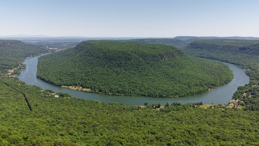 Aerial drone footage of the iconic Tennessee River horseshoe bend as seen from Snoopers Rock near Chattanooga