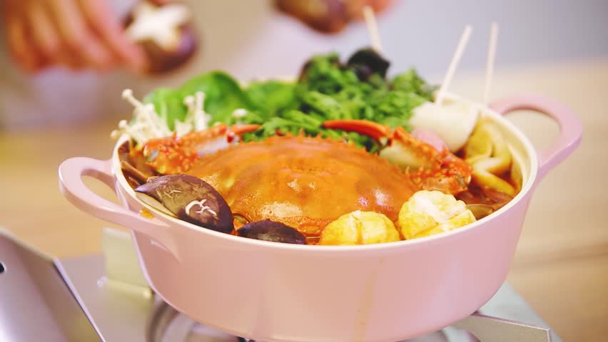 delicious korean spicy blue crab stew, korean crab soup, home-cooked seafood, traditional korean food