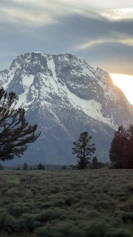 Grand Teton National Park - Scenic Road Trip through the park