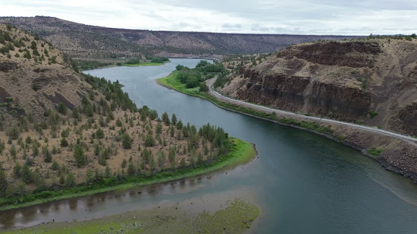 Lake Billy Chinook - The Cove Palisades State Park, Oregon