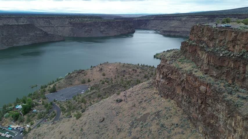 Cliffs of Lake Billy Chinook - The Cove Palisades State Park, Oregon