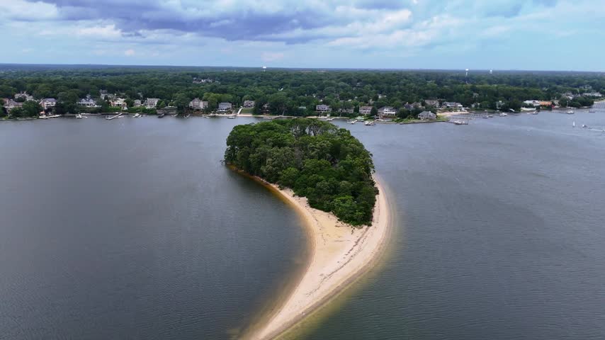 Aerial view of Treasure Island with sandy spit in Manasquan River, Point Pleasant