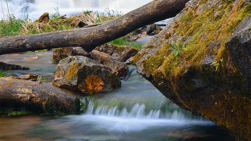 Small timelapse waterfall on the Willow River in Wisconsin. Slowed down.