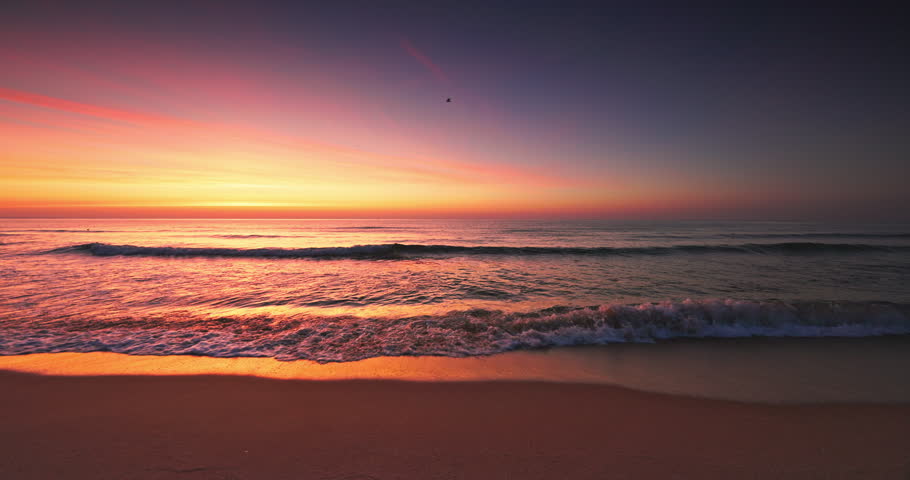 Beach sunrise over the tropical sea, sunrise shot